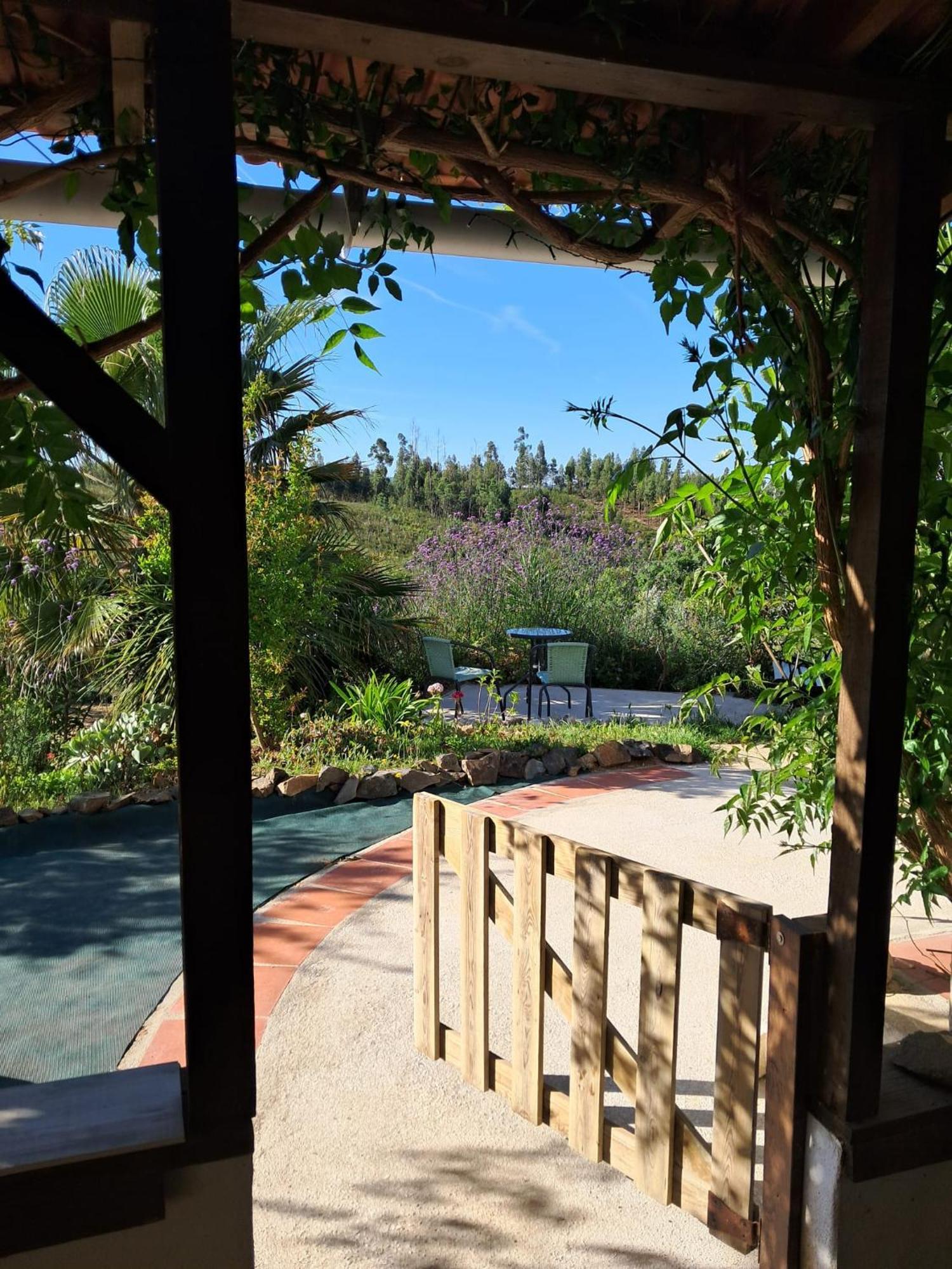 Vale De Garcia Al 5357 Villa Colos  Bilik gambar